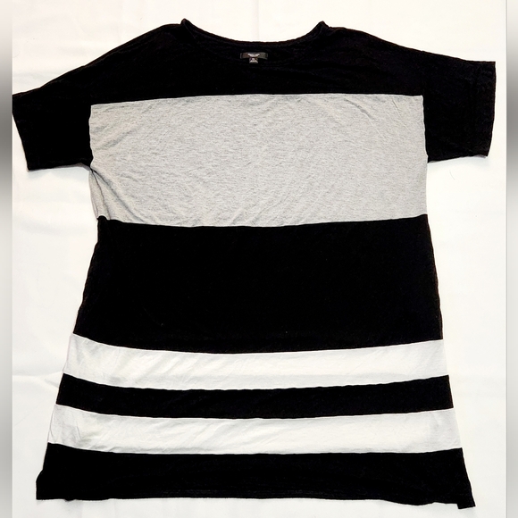 Simply Vera Wang top.  Size XL black & white - Picture 5 of 5